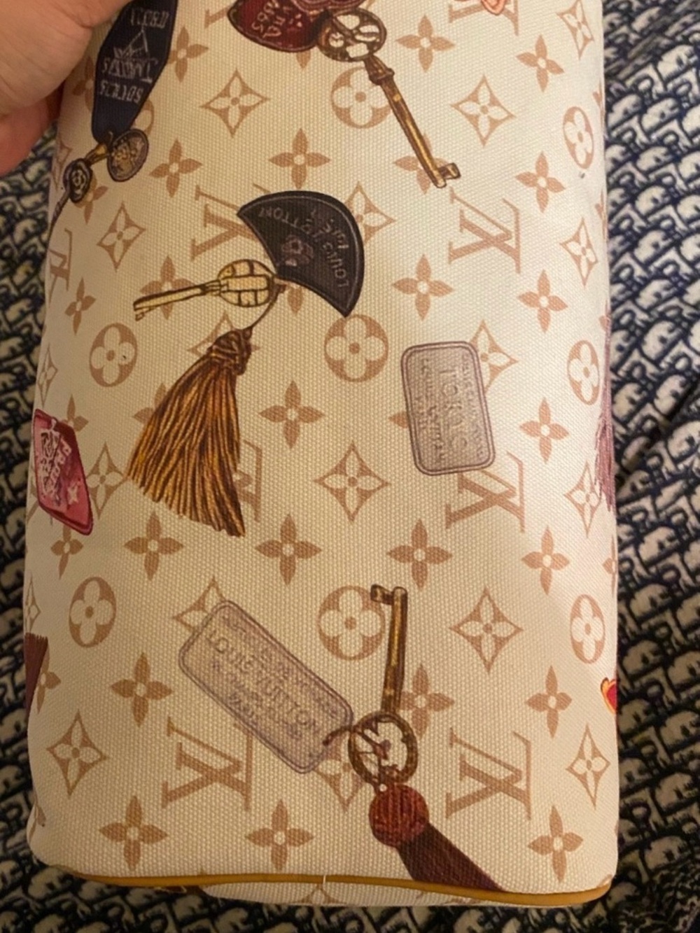 Lv Beige Monogram speedy READ Description - Picture 3 of 6